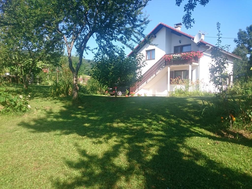 Apartment Manda Раковица Екстериор снимка