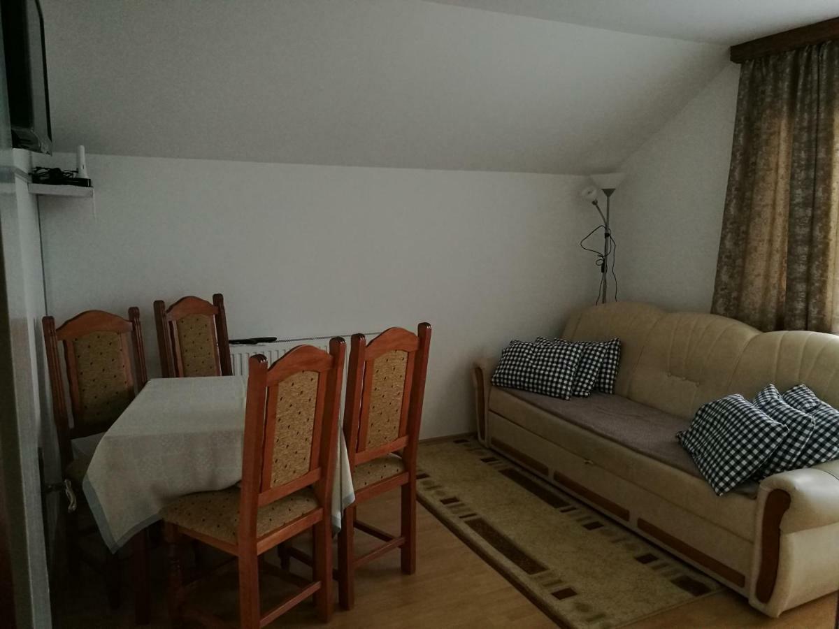Apartment Manda Раковица Екстериор снимка